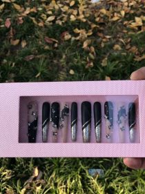 2026 Gothic charm meticulously crafted wearable nails, Valentine's Day long square press-on false nail set, hand-made false nail pieces (size: L)
